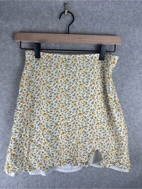 Hollister Floral Yellow Mini Skirt - Women's